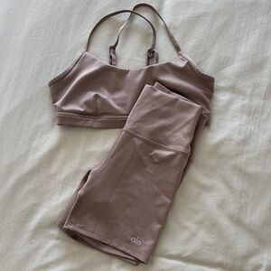 ALO Yoga Tan Set